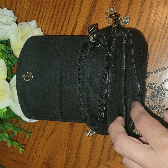 🎉HP🎉NWOT ROSETTI FORMAL BAG/WALLET - Picture 6 of 11